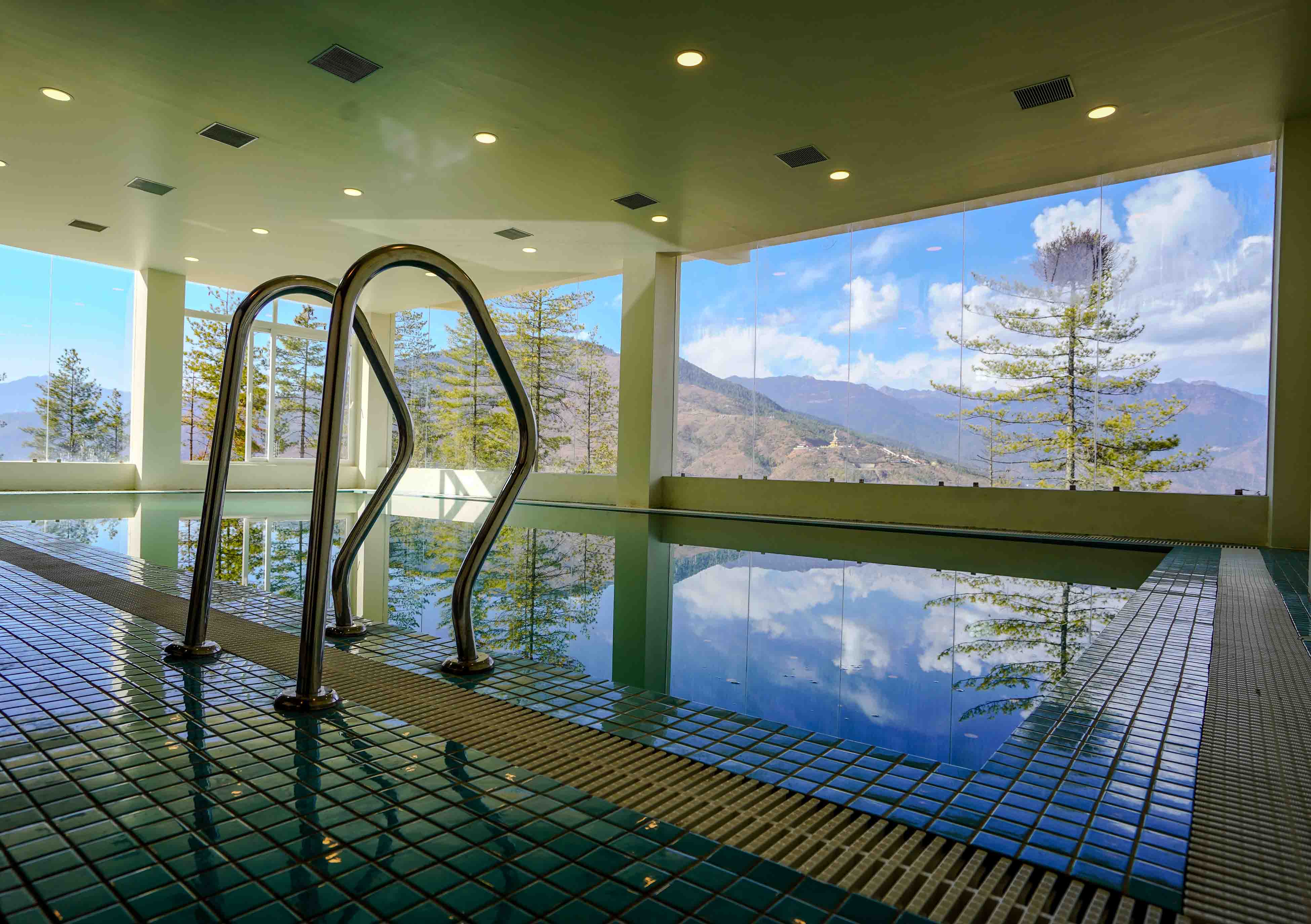 Heated indoor pool and gym